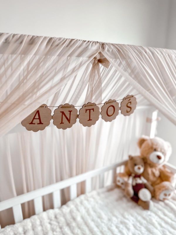 zumidecor-girlanda-z-imieniem-wyjatkowa-dekoracja-do-dzieciecego-pokoju-01