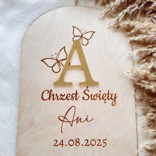 zumi-decor-tablica-powitalna-na-chrzest