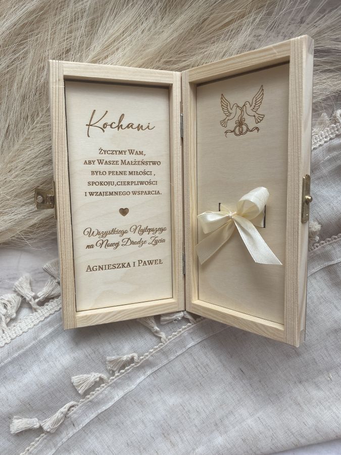 zumi-decor-drewniane-pudeleczko-z-dedykacja-3-2